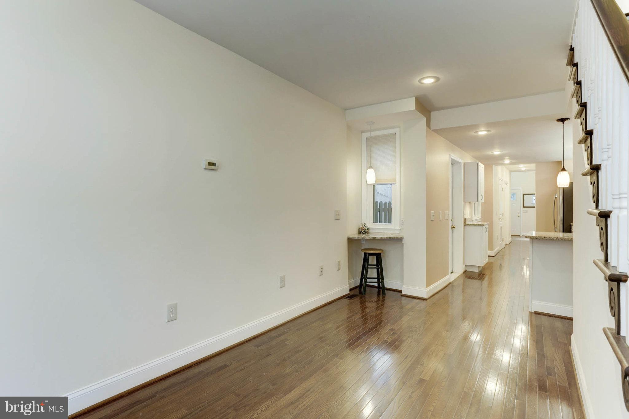 LITTLE ITALY - Residential