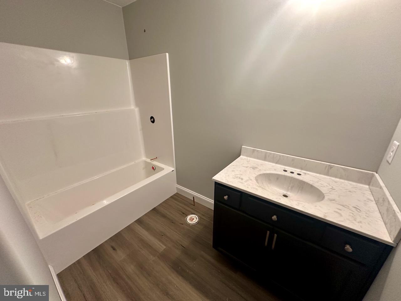 WHISKEY RUN ESTATES - Residential