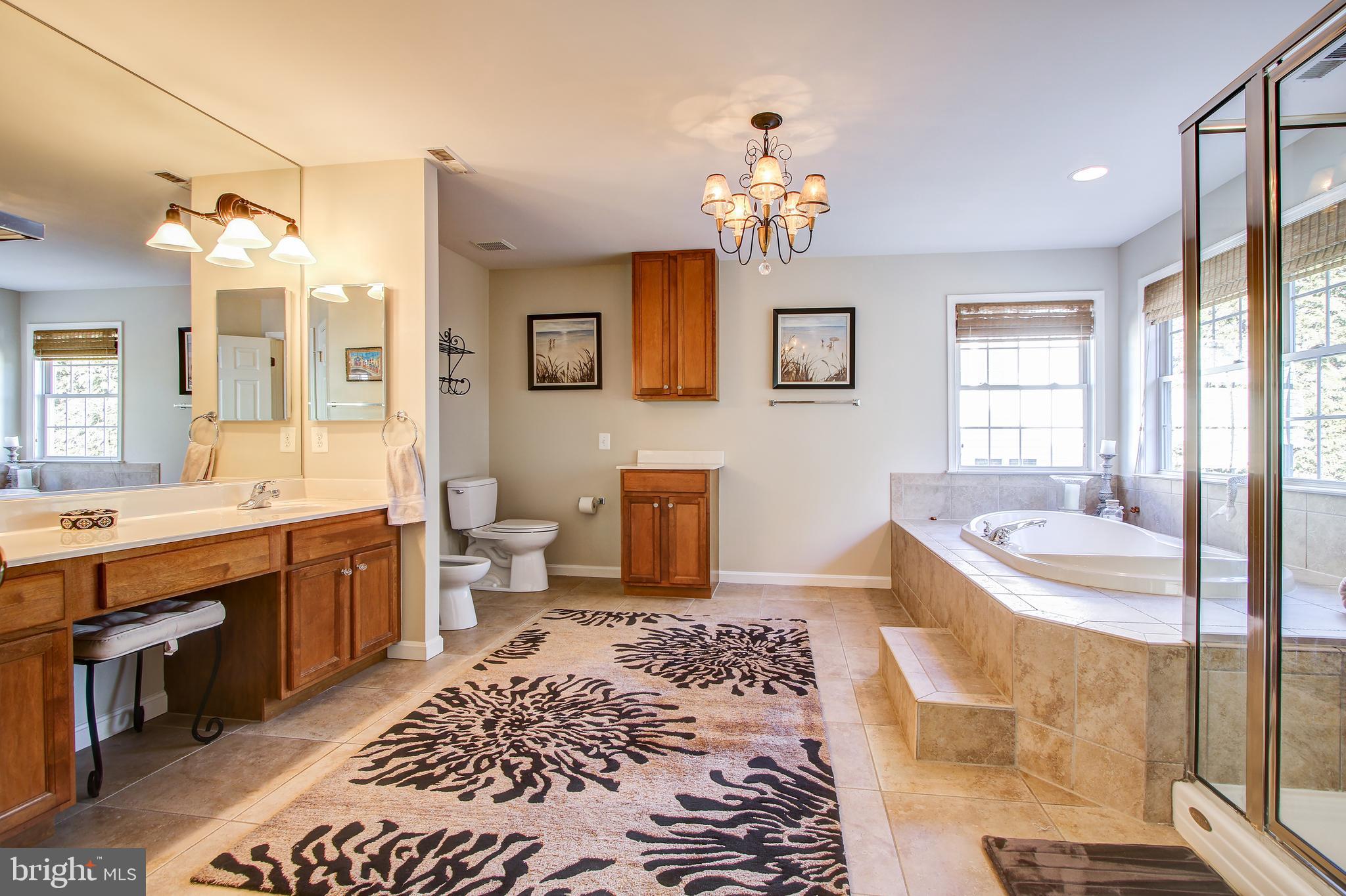 ROCKY GLEN - Residential