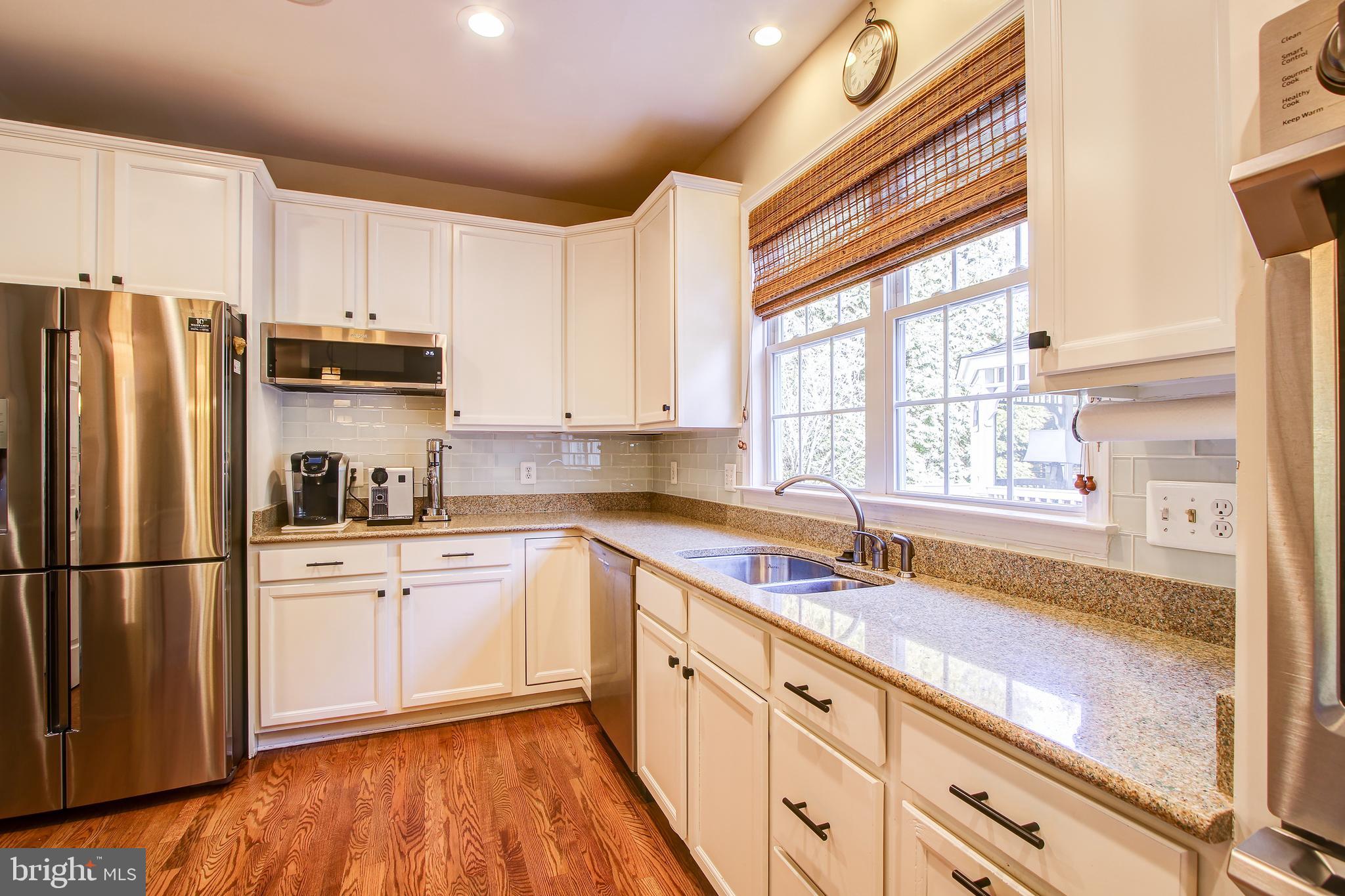 ROCKY GLEN - Residential