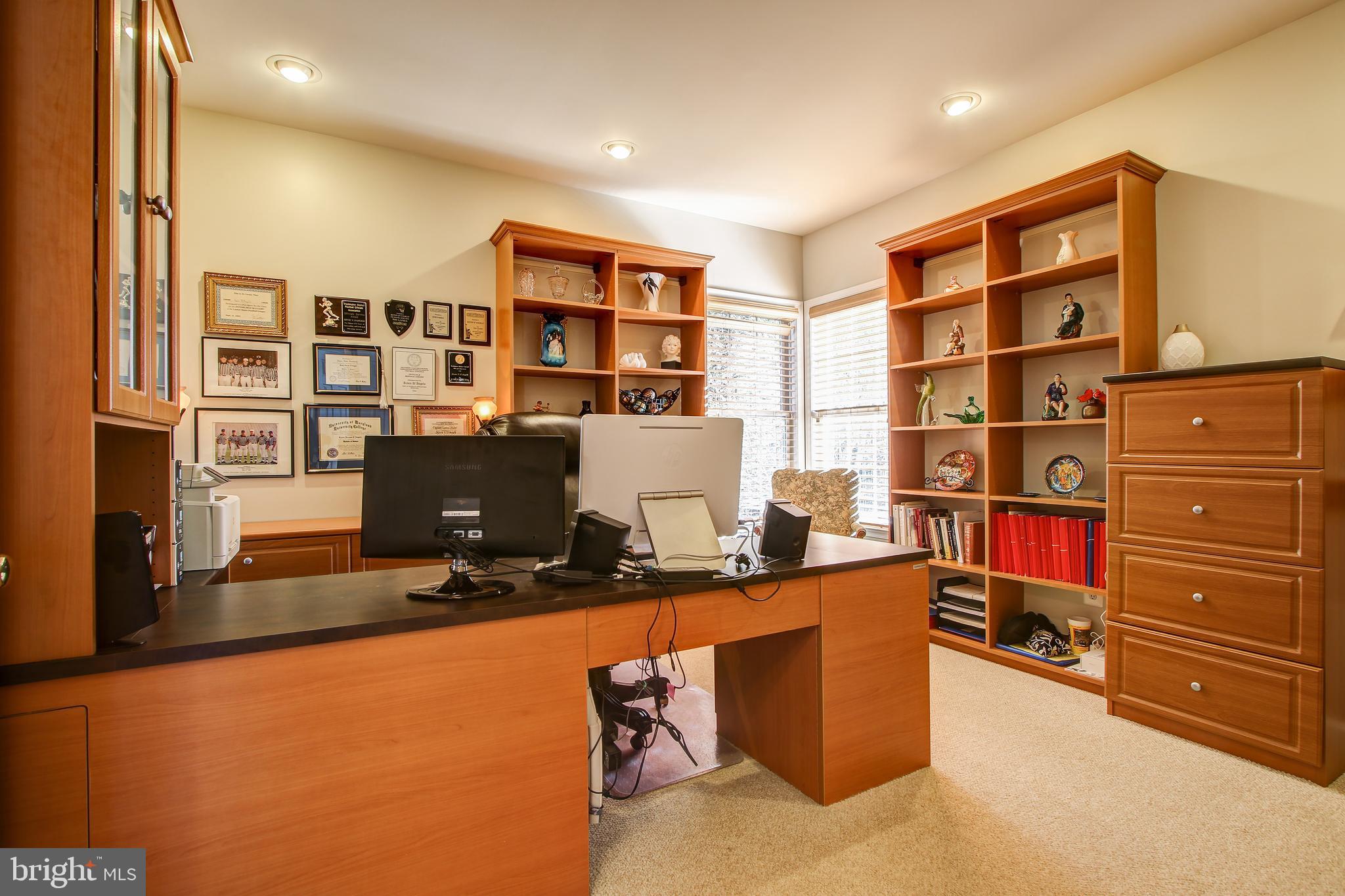 ROCKY GLEN - Residential