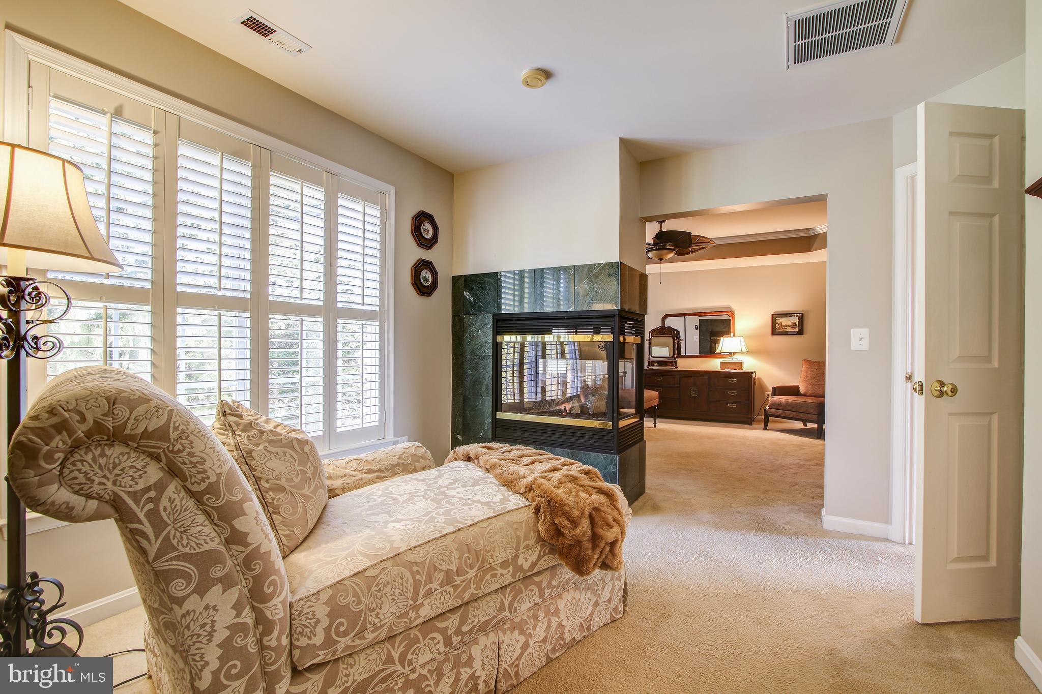 ROCKY GLEN - Residential