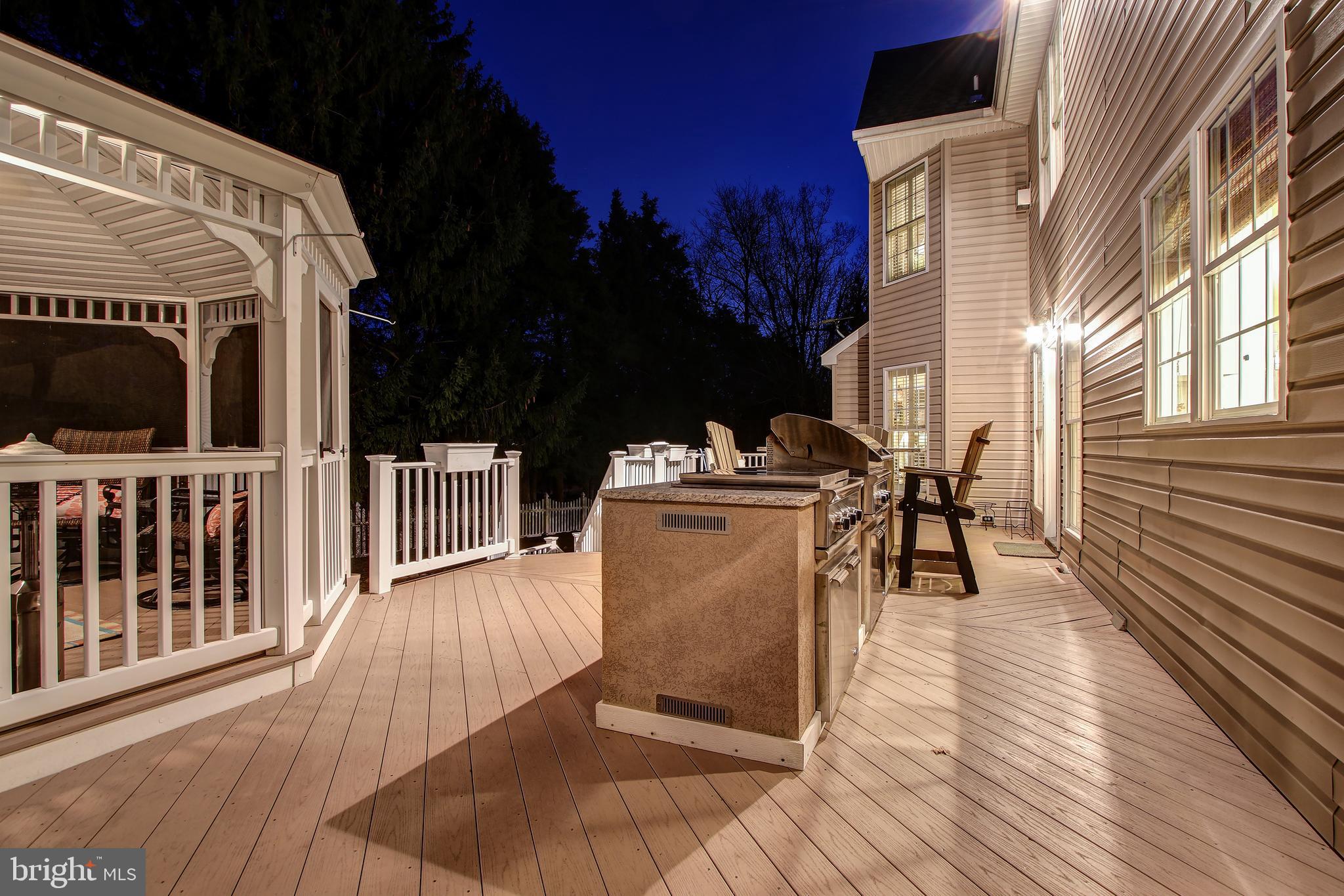 ROCKY GLEN - Residential