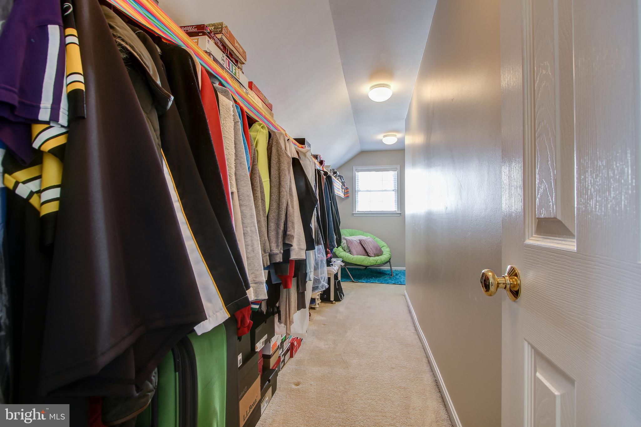 ROCKY GLEN - Residential