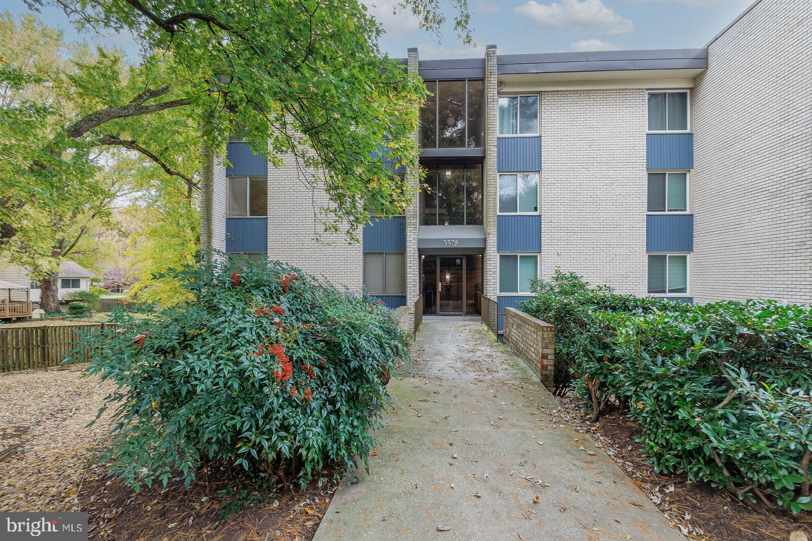 NORTH CREEK PLACE CODM - Residential Lease