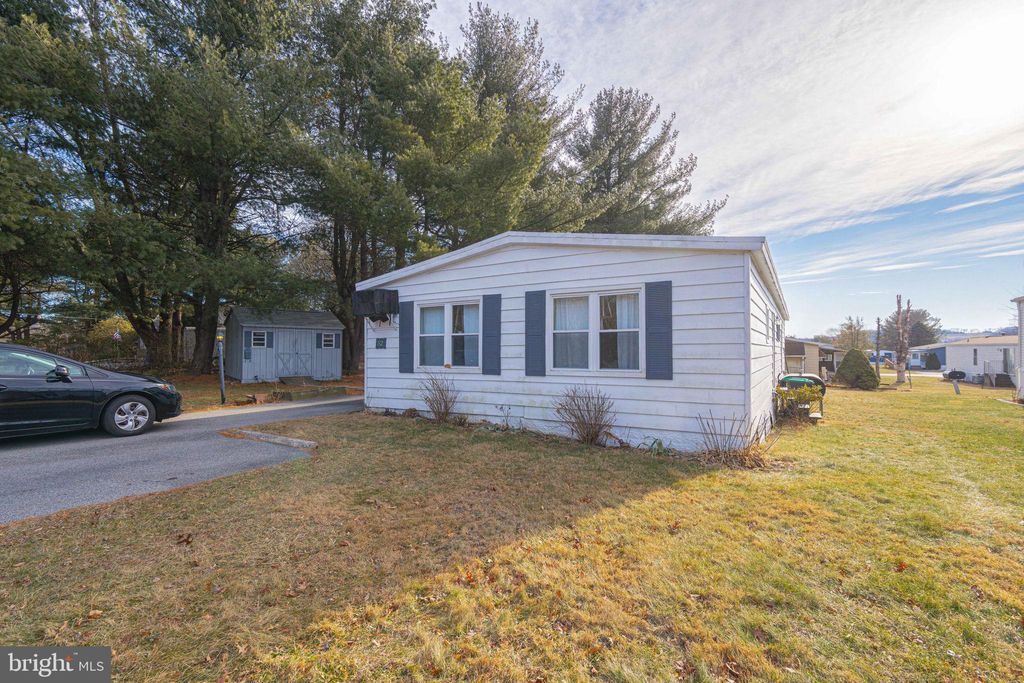 Photo of 52 W Zimmer Drive, WALNUTPORT, PA 18088 (MLS # PANH2009210)