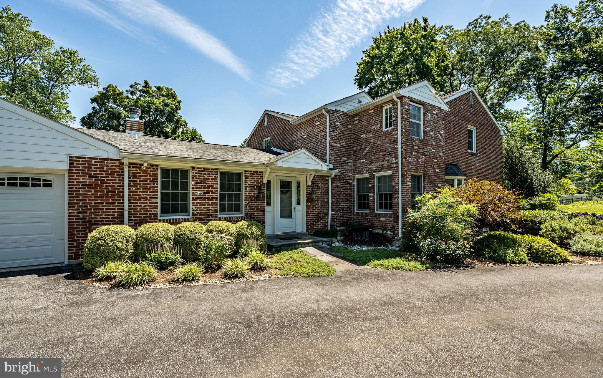 GLENHARDIE - Residential