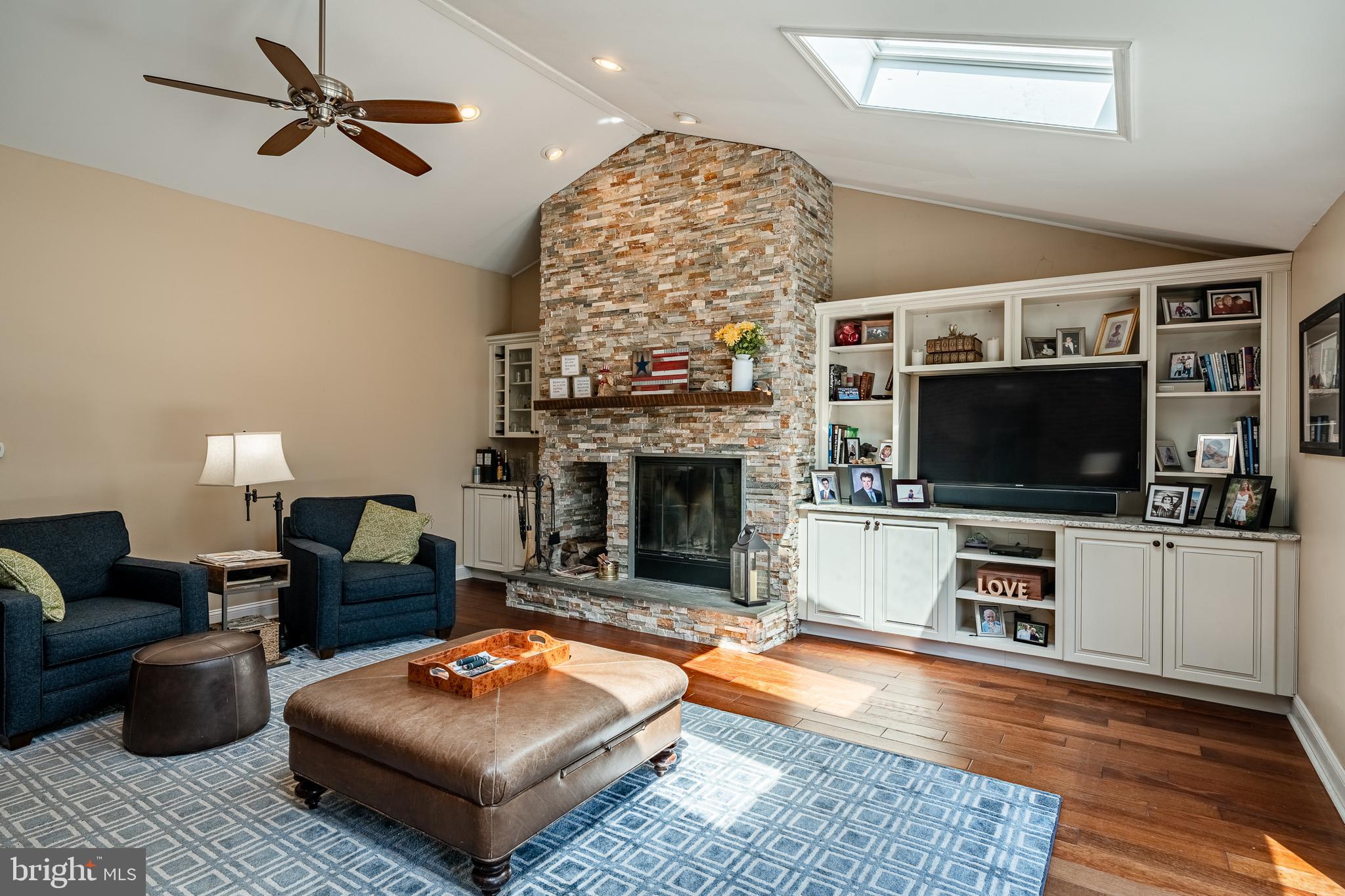 GLENHARDIE - Residential