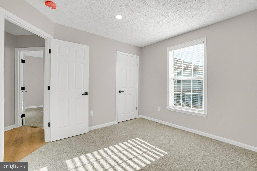 NOTTINGHAM VILLAGE - Residential