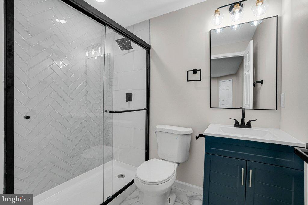 NOTTINGHAM VILLAGE - Residential