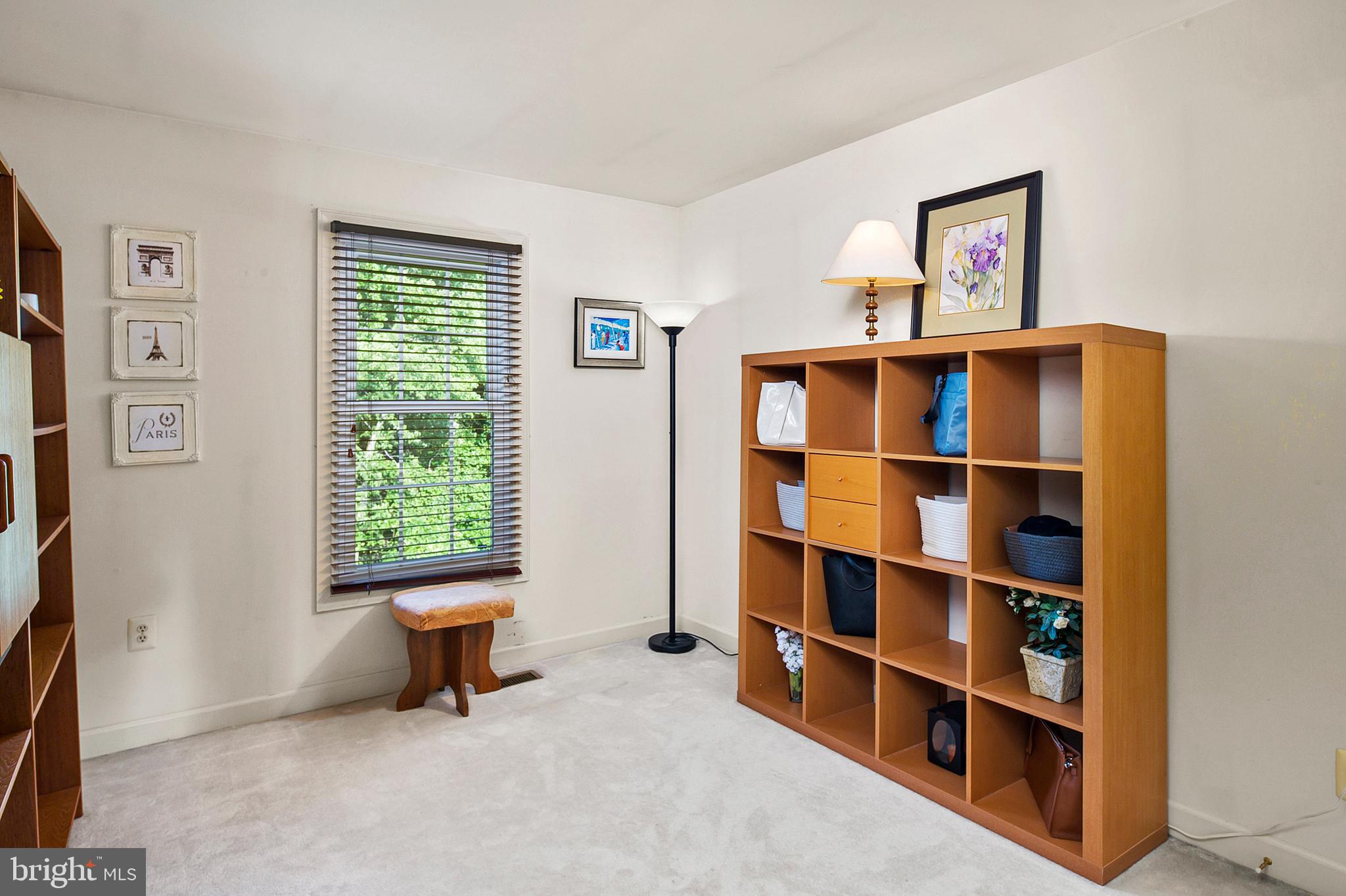 MONTGOMERY MEADOWS - Residential