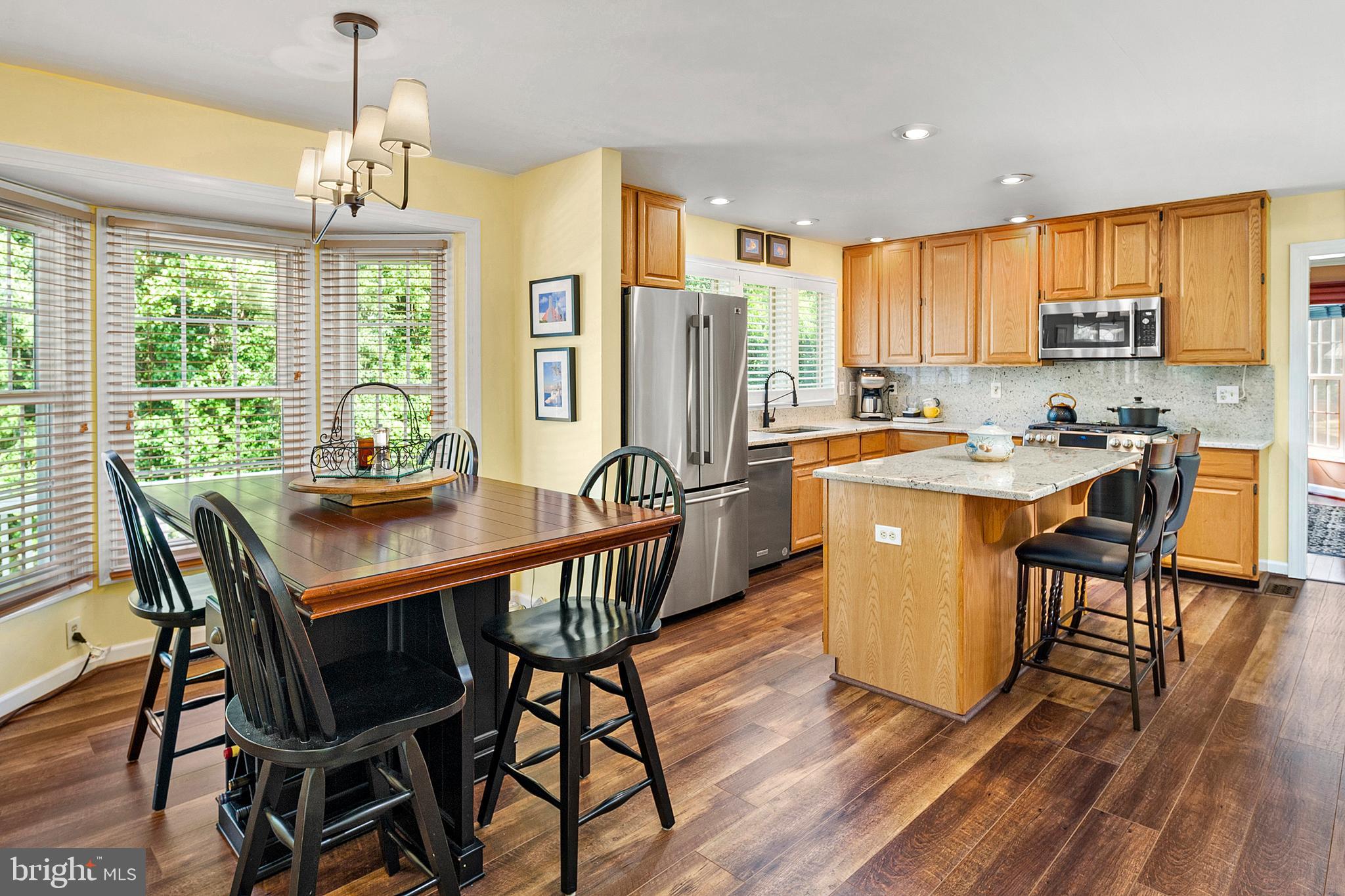 MONTGOMERY MEADOWS - Residential