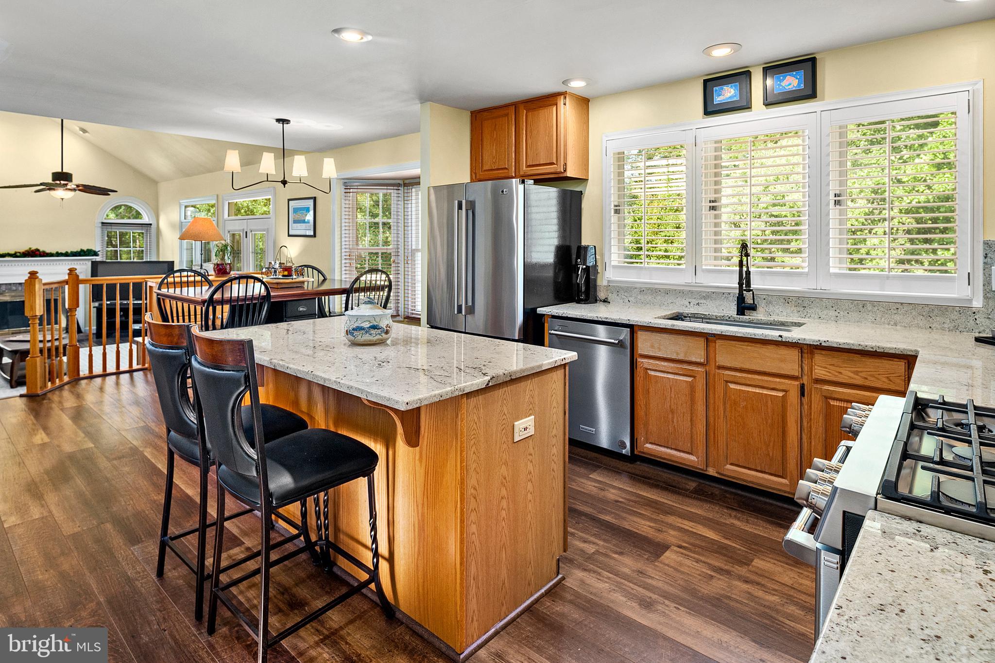 MONTGOMERY MEADOWS - Residential