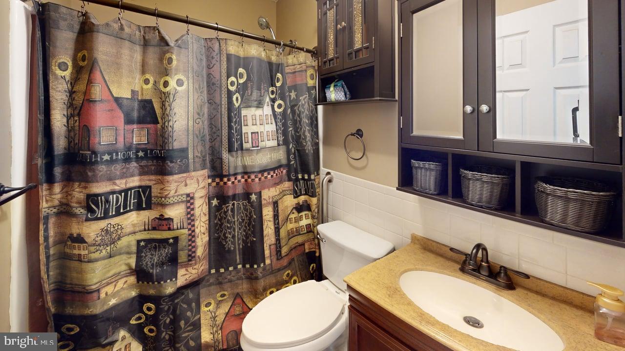 AIRPORT ADDITION - Residential