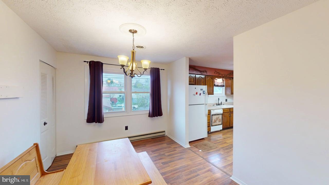 AIRPORT ADDITION - Residential