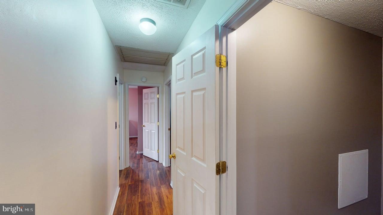 AIRPORT ADDITION - Residential