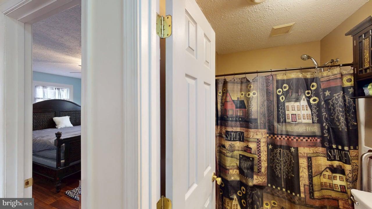 AIRPORT ADDITION - Residential