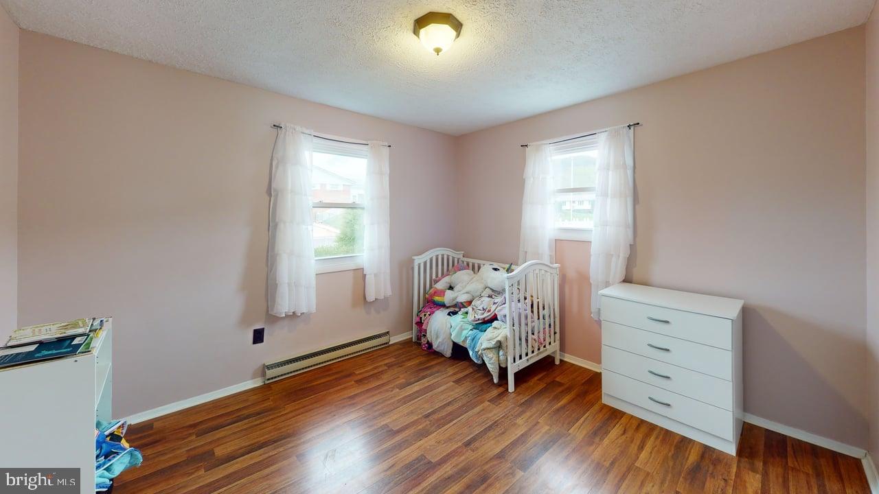 AIRPORT ADDITION - Residential