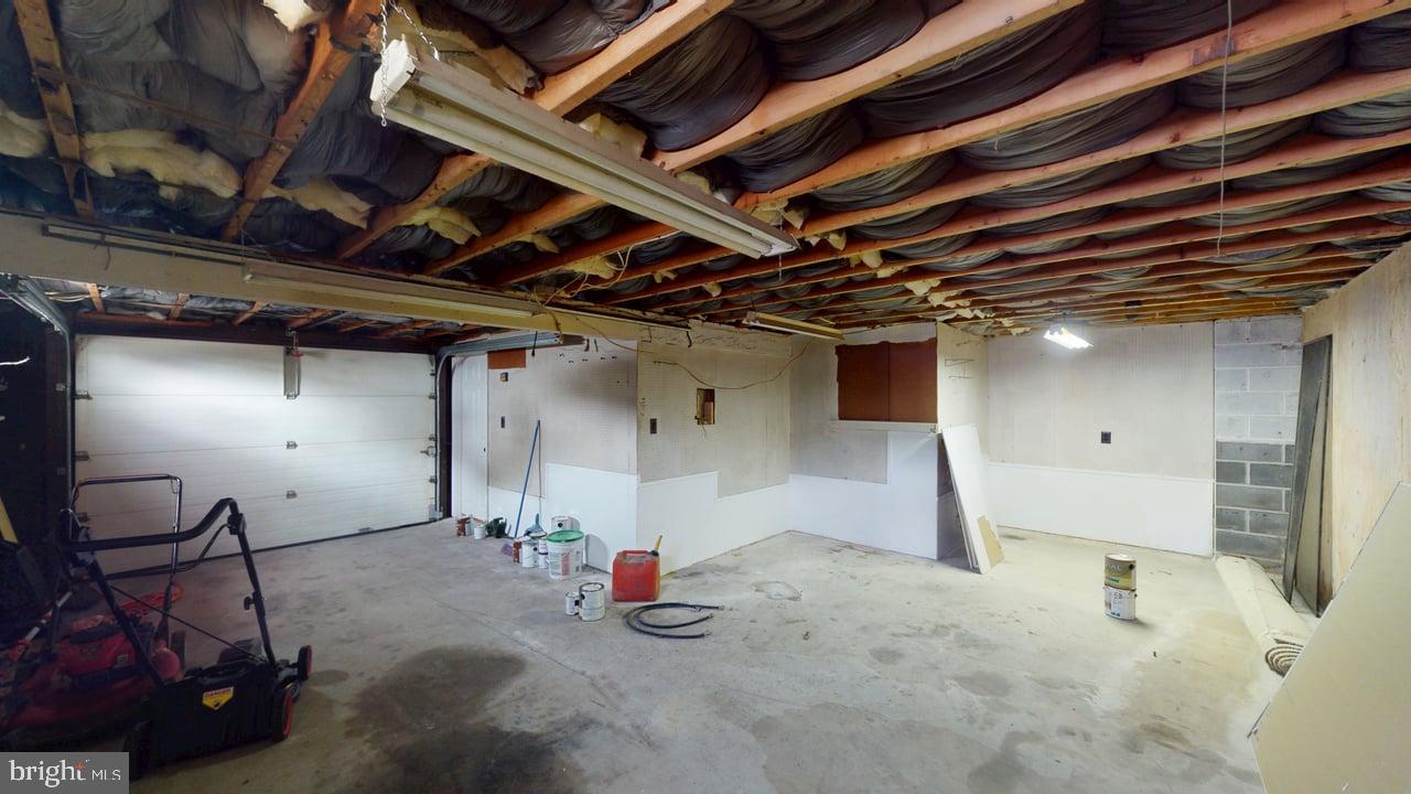 AIRPORT ADDITION - Residential