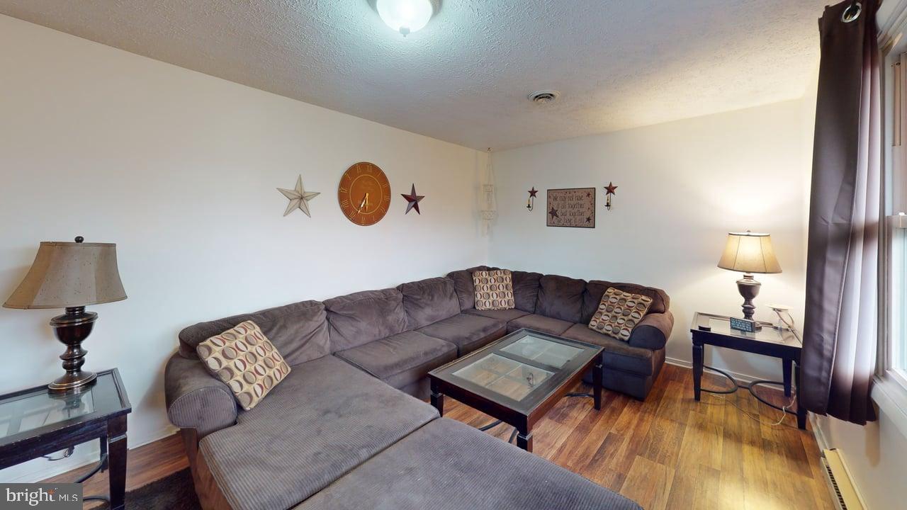 AIRPORT ADDITION - Residential