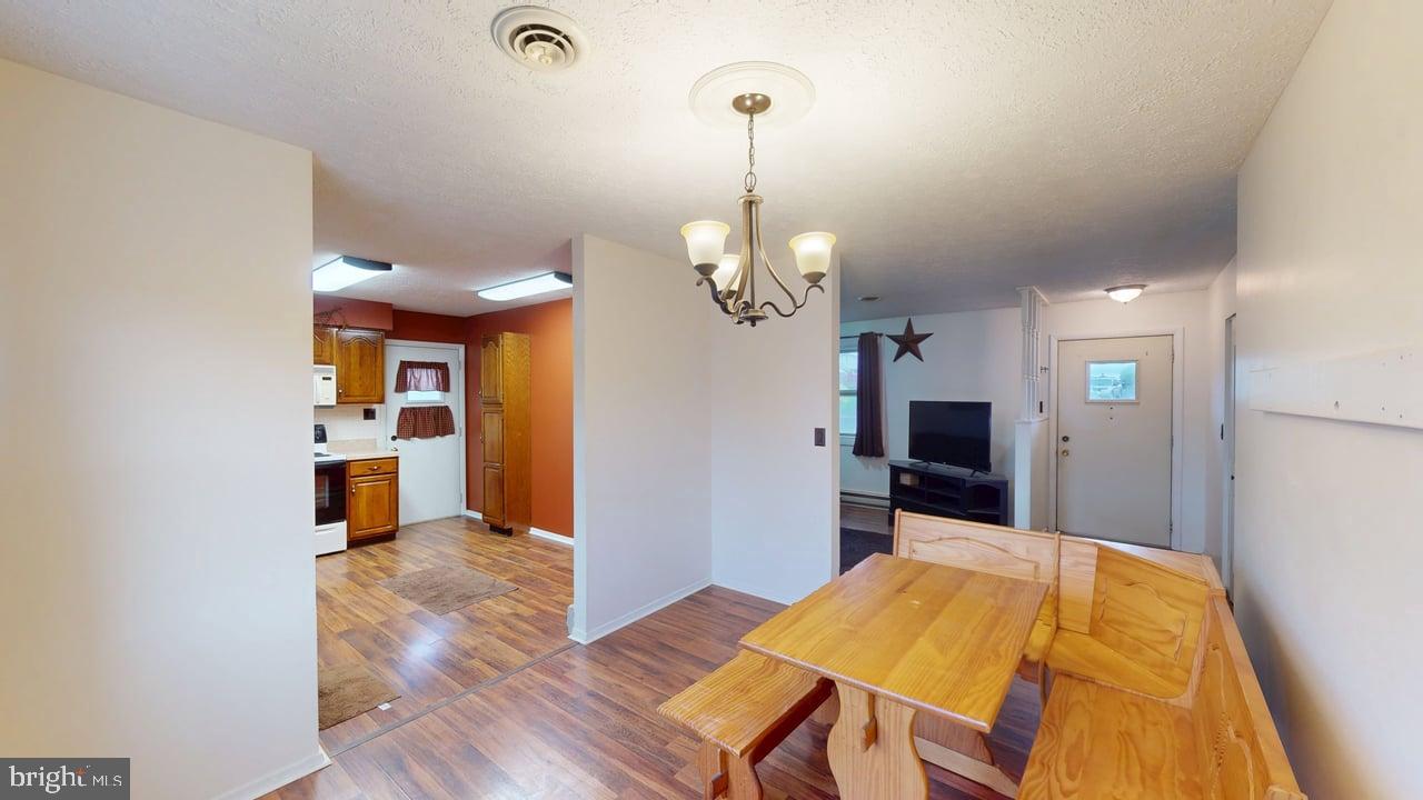 AIRPORT ADDITION - Residential