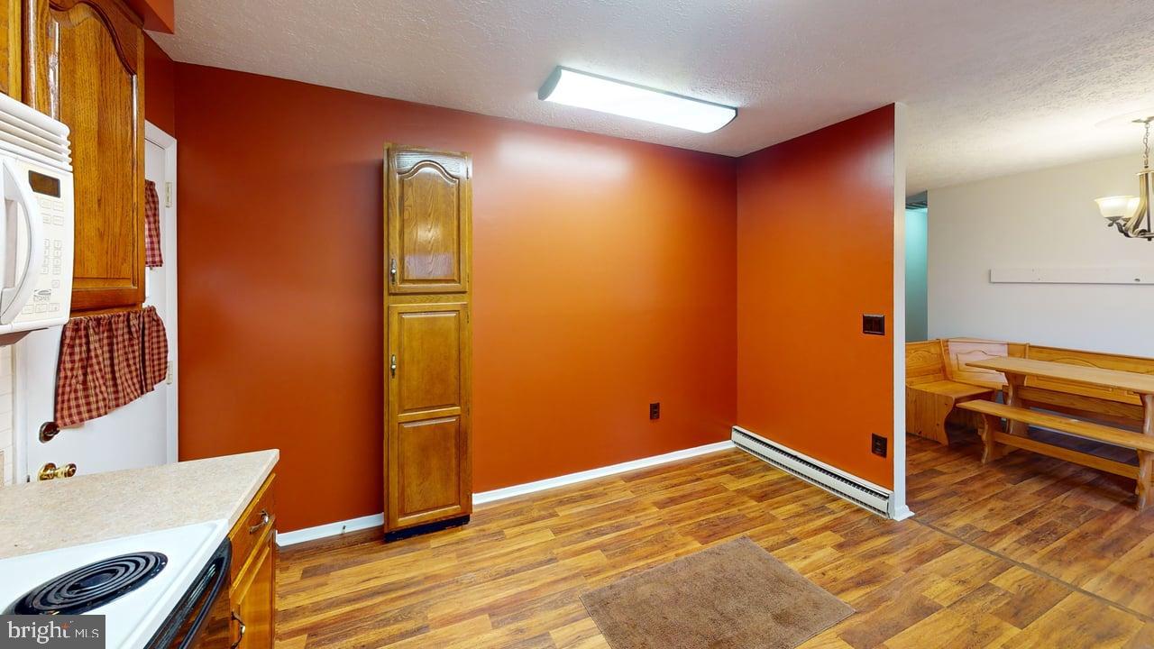 AIRPORT ADDITION - Residential