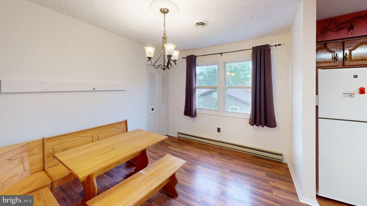 AIRPORT ADDITION - Residential