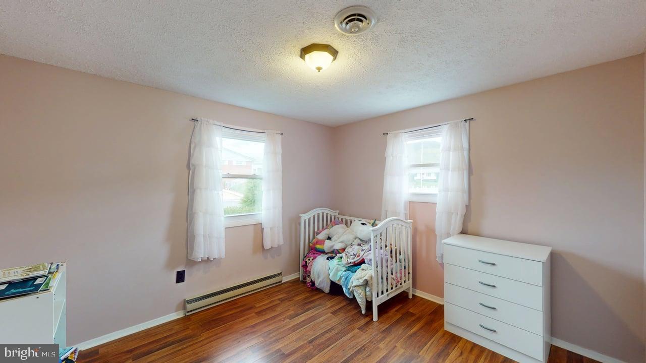 AIRPORT ADDITION - Residential