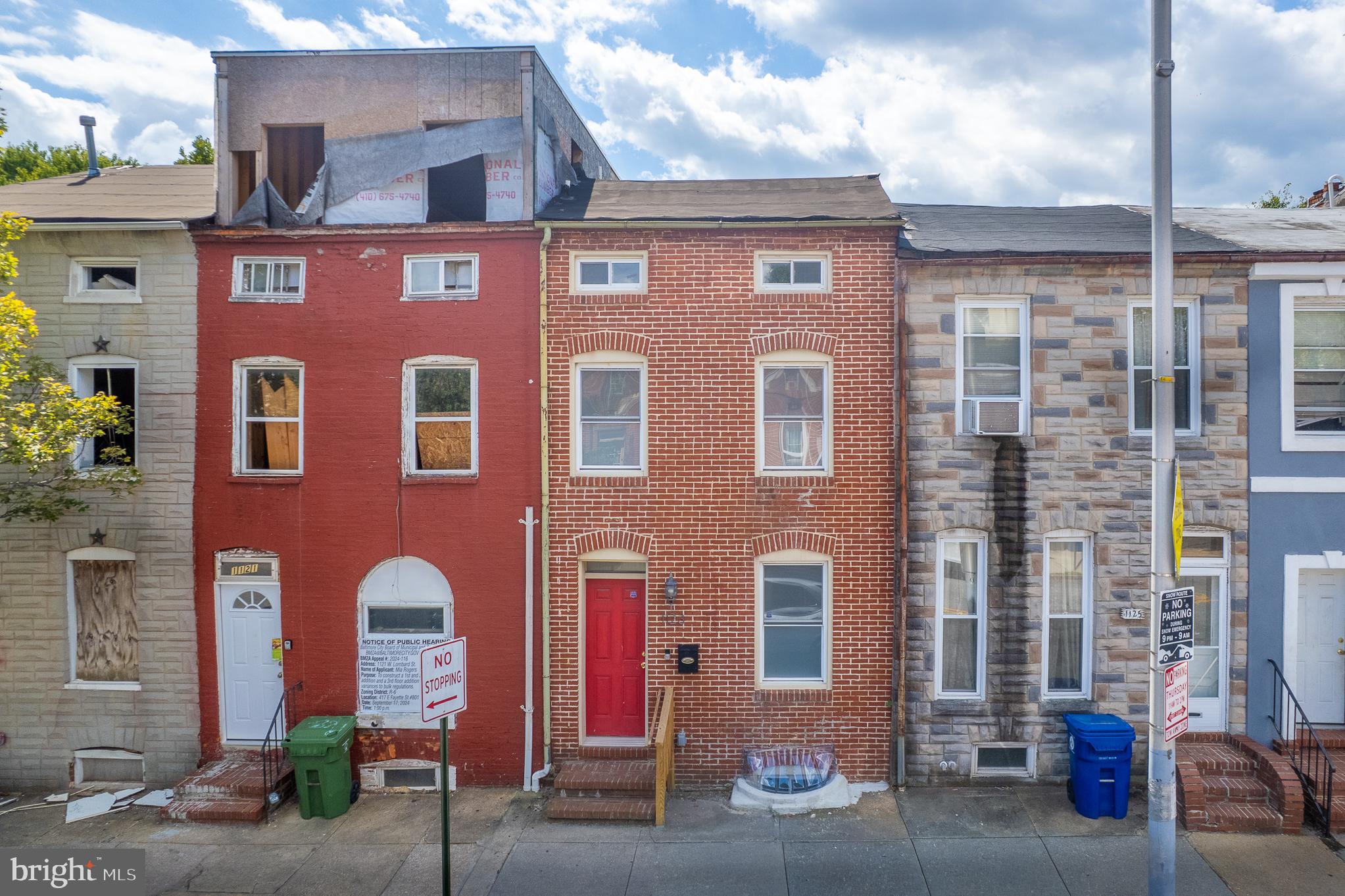HOLLINS MARKET - Residential