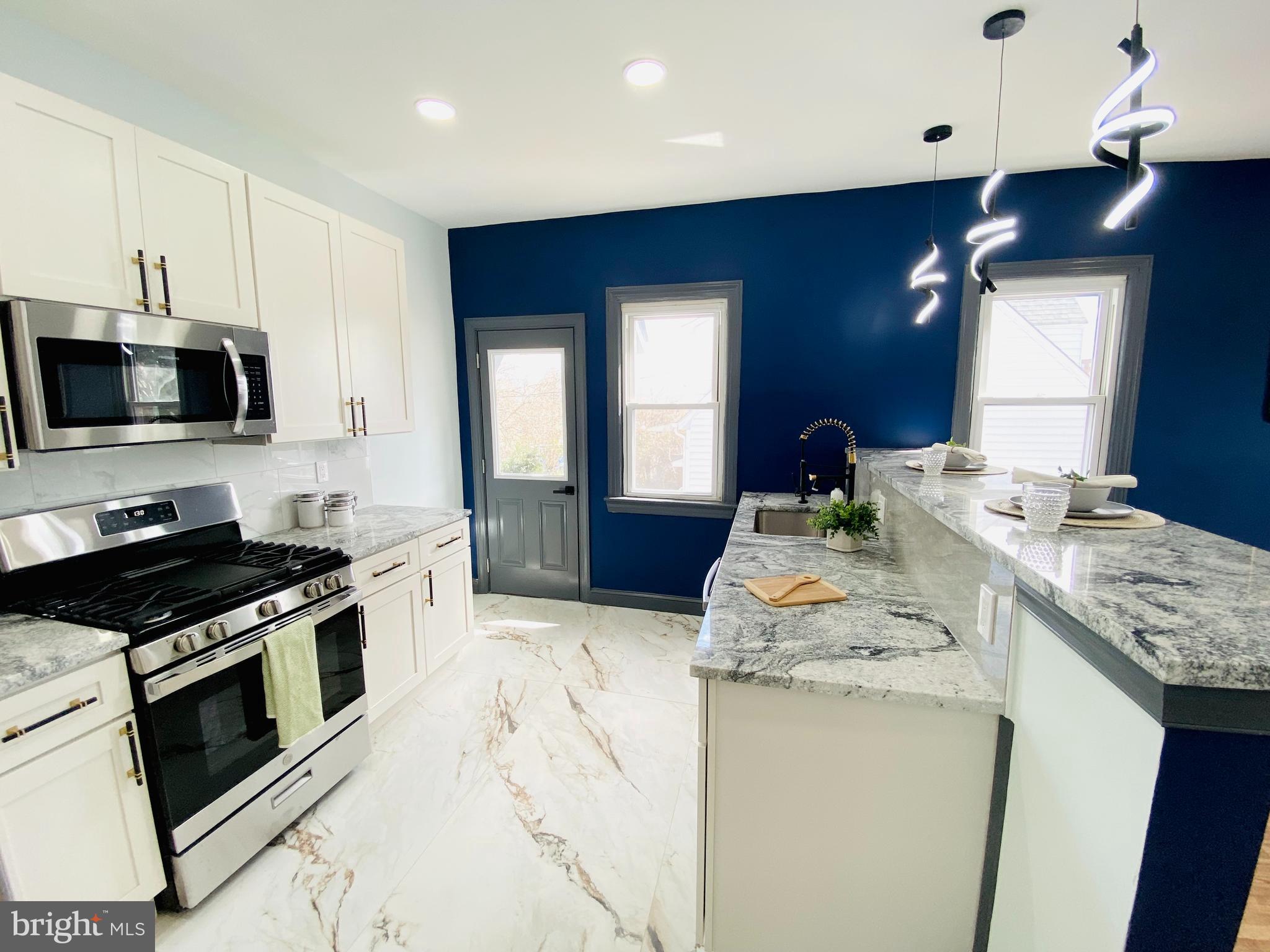 DOLFIELD - Residential