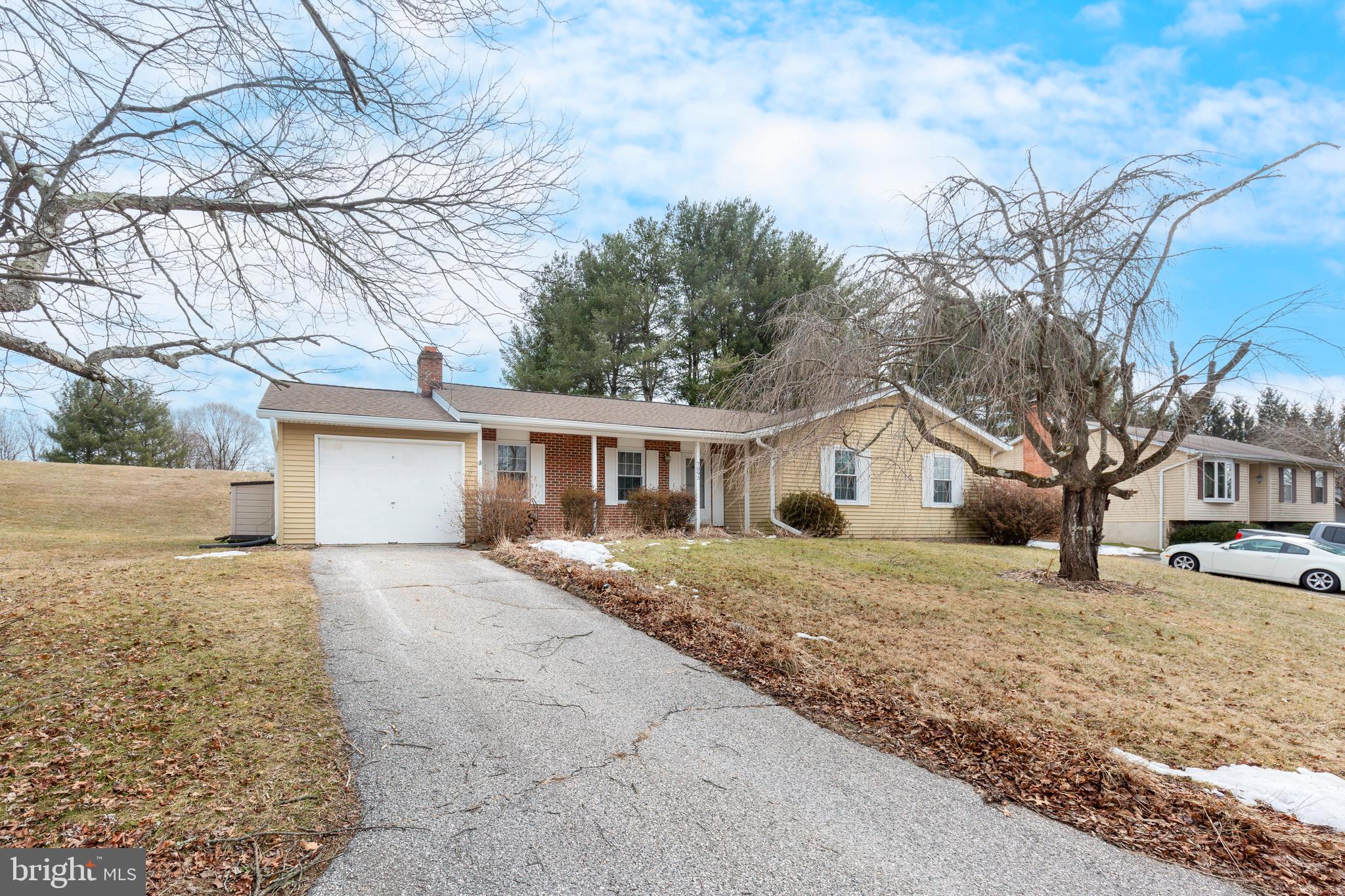 HILLTOP - Residential