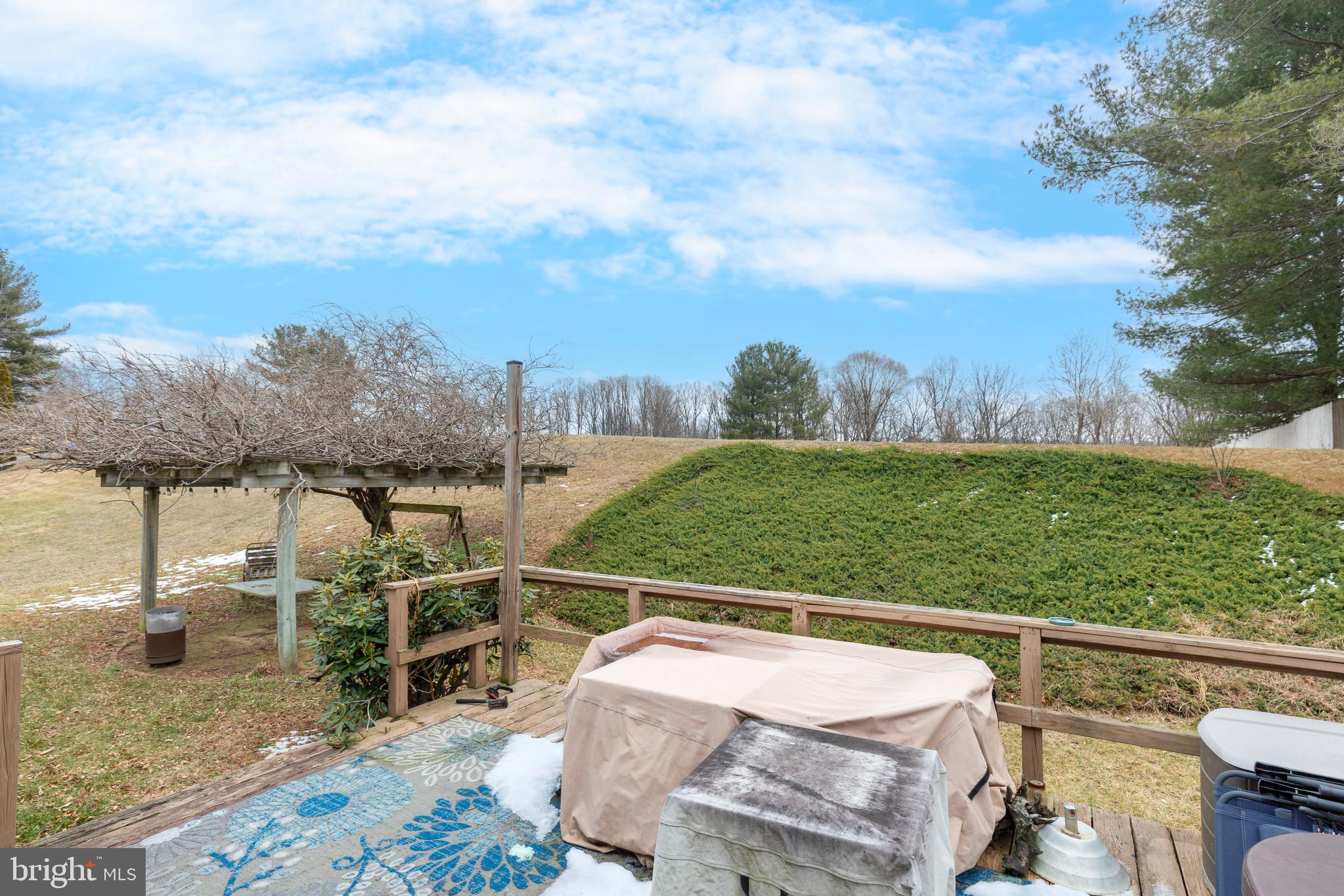 HILLTOP - Residential