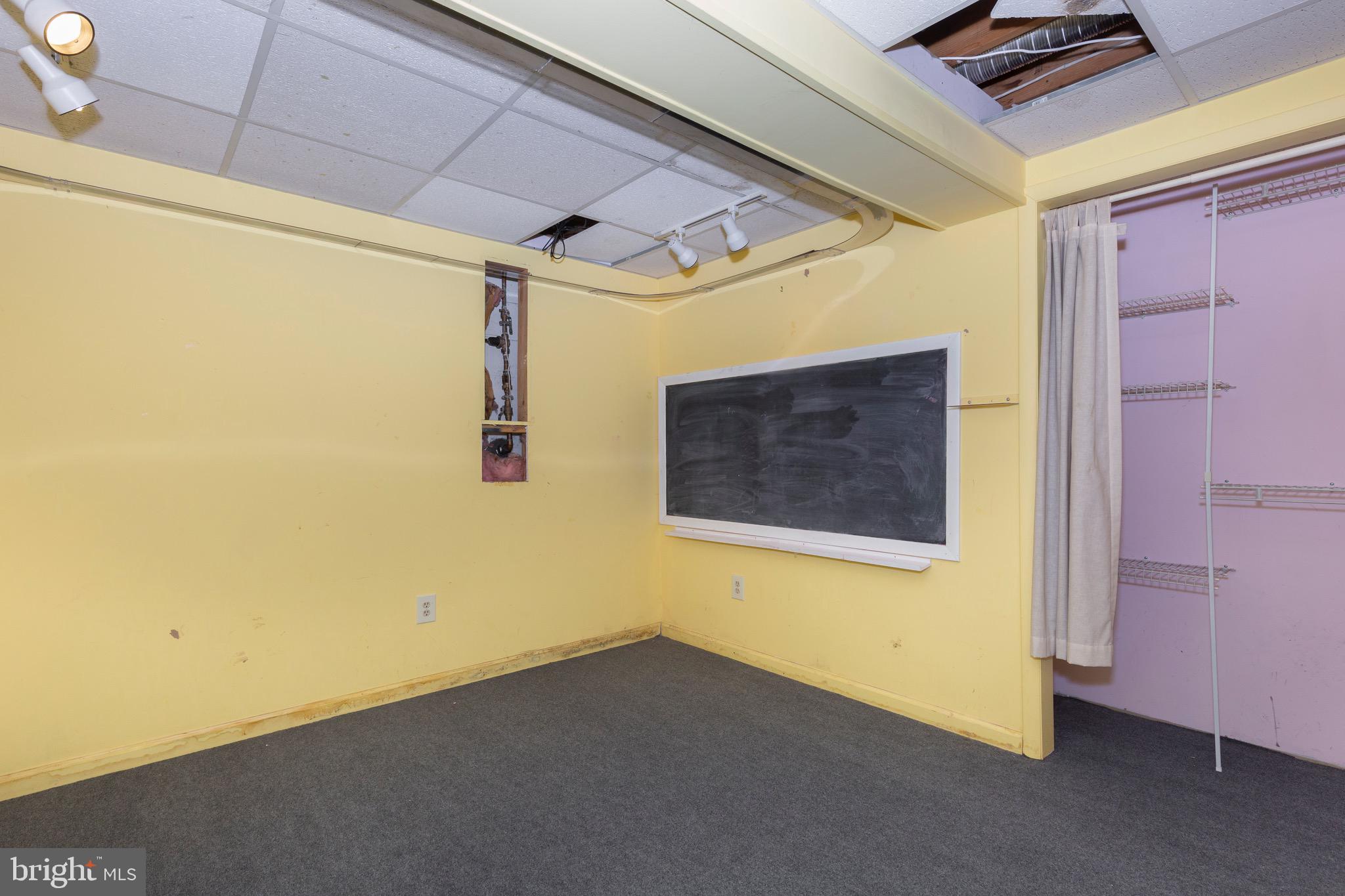 HILLTOP - Residential