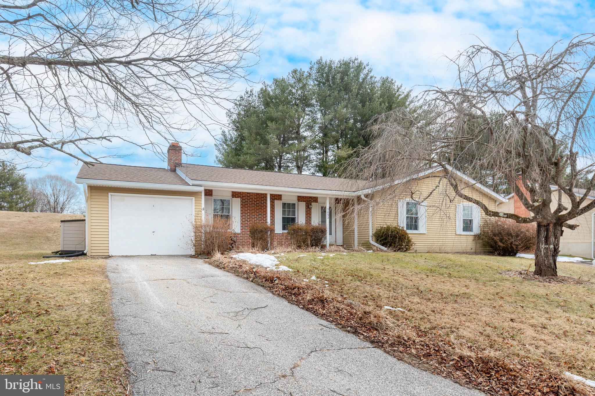 HILLTOP - Residential