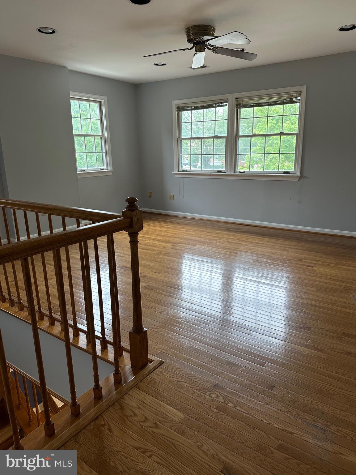 HOLLY PARK - Residential Lease