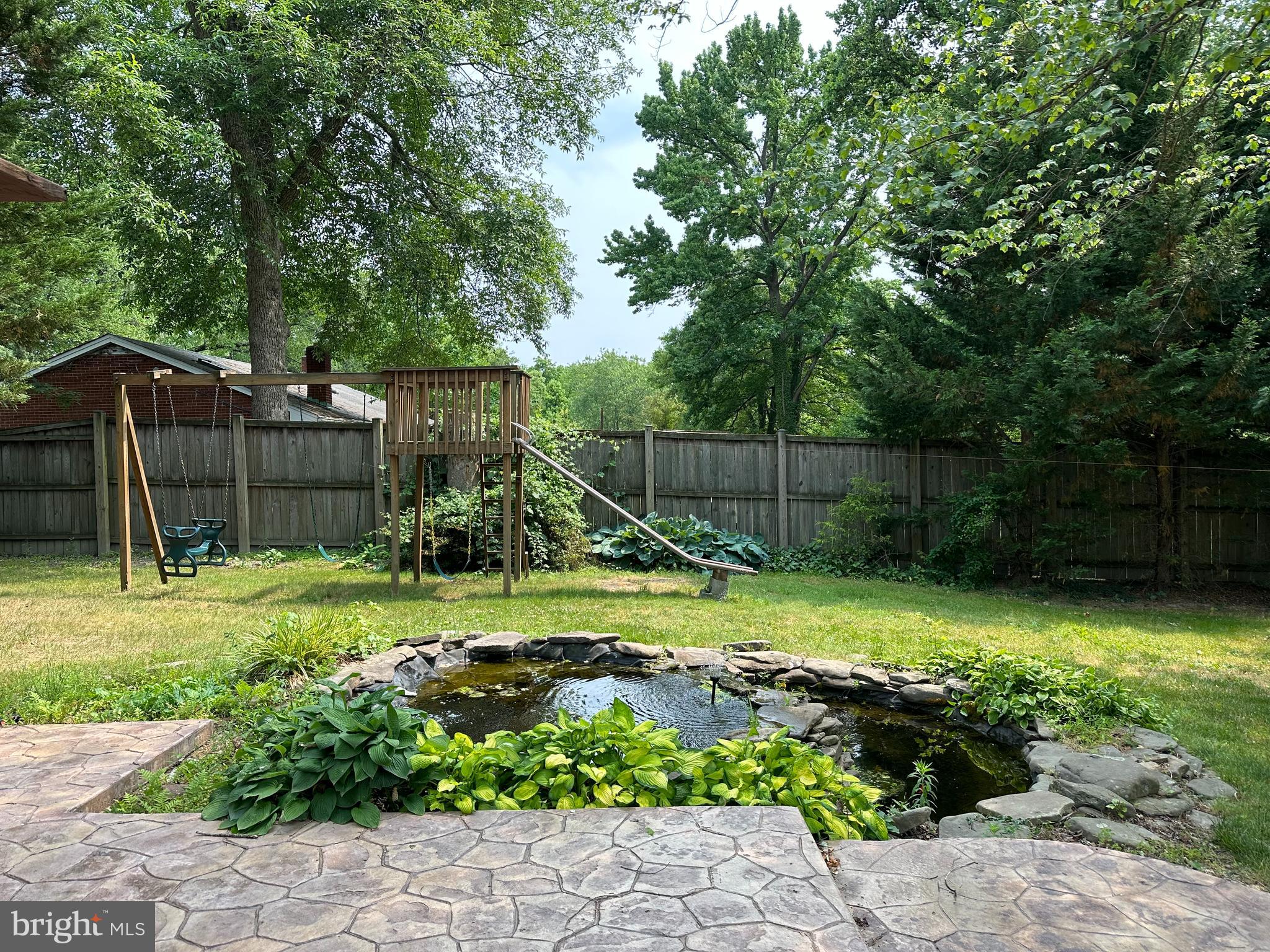 4016 TRAPP ROAD