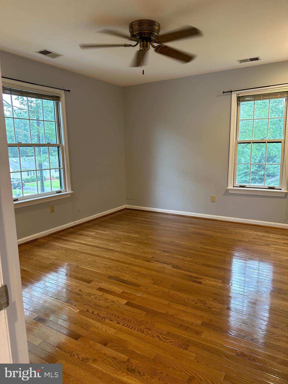 HOLLY PARK - Residential Lease