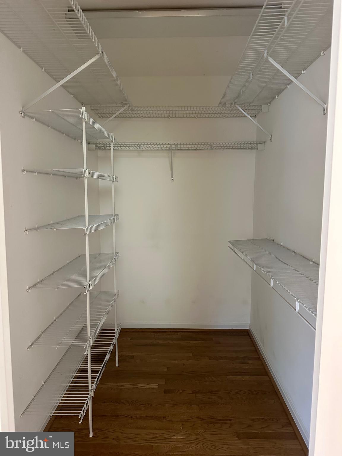 HOLLY PARK - Residential Lease