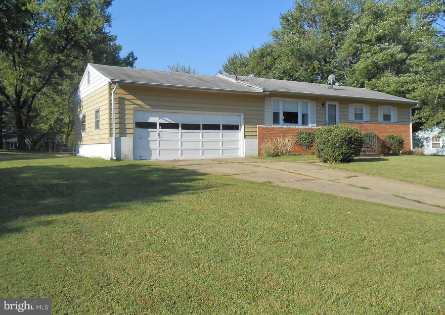 IMMACULATE RAMBLER!!  BOASTING A FANTASTIC KITCHEN UPDATE, GLEAMING HARDWOOD FLOORS, UPDATED BATHS AND WINDOWS. SPREAD OUT AND ENJOY THE FINISHED BASEMENT OR BACKYARD.  GREAT LOCATION TO WASH. D.C., NORTHERN VA AND NATIONAL HARBOR.  PRICED TO SELL!!  PENDING RELEASE