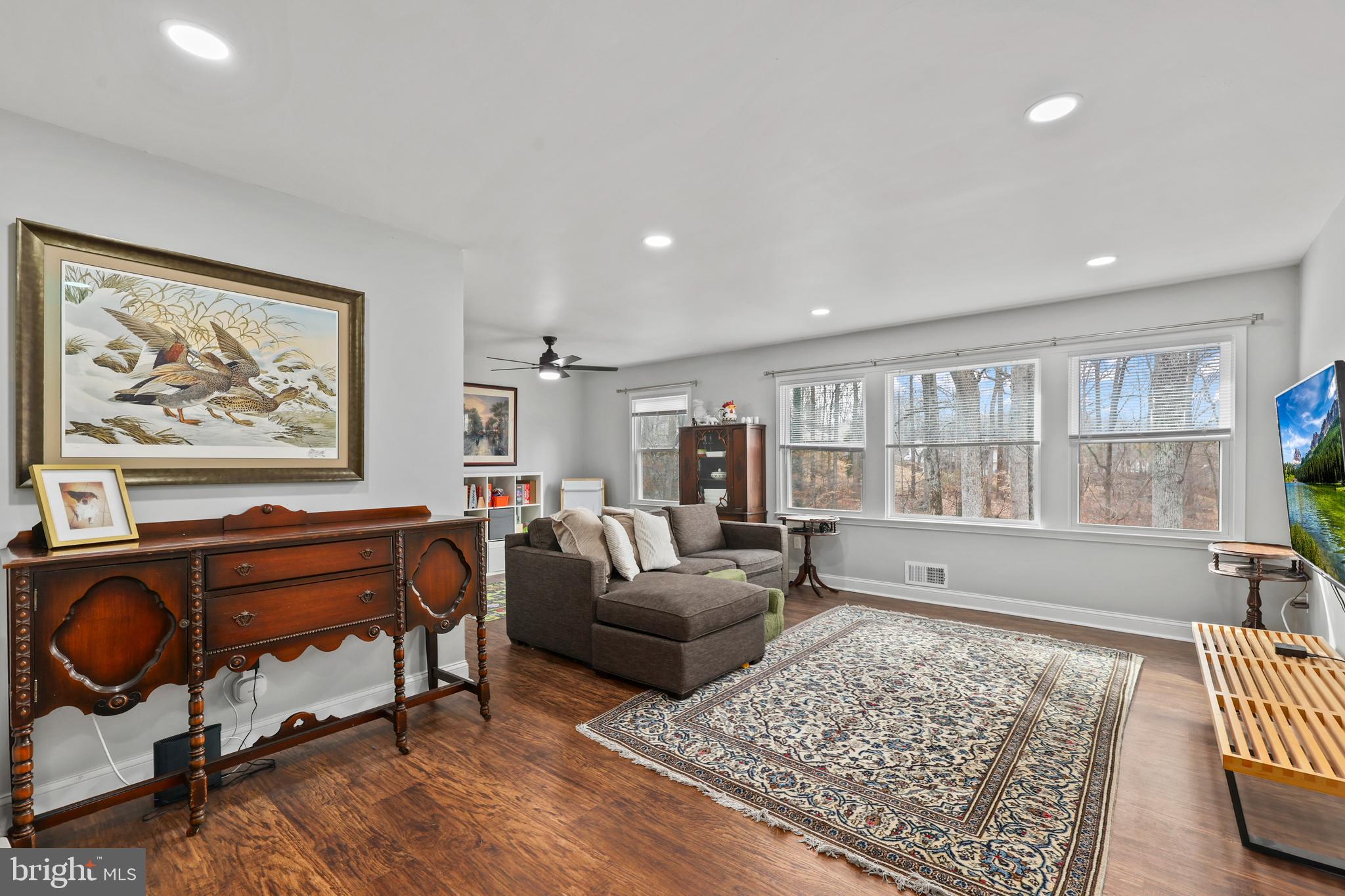 LAKE RIDGE - Residential