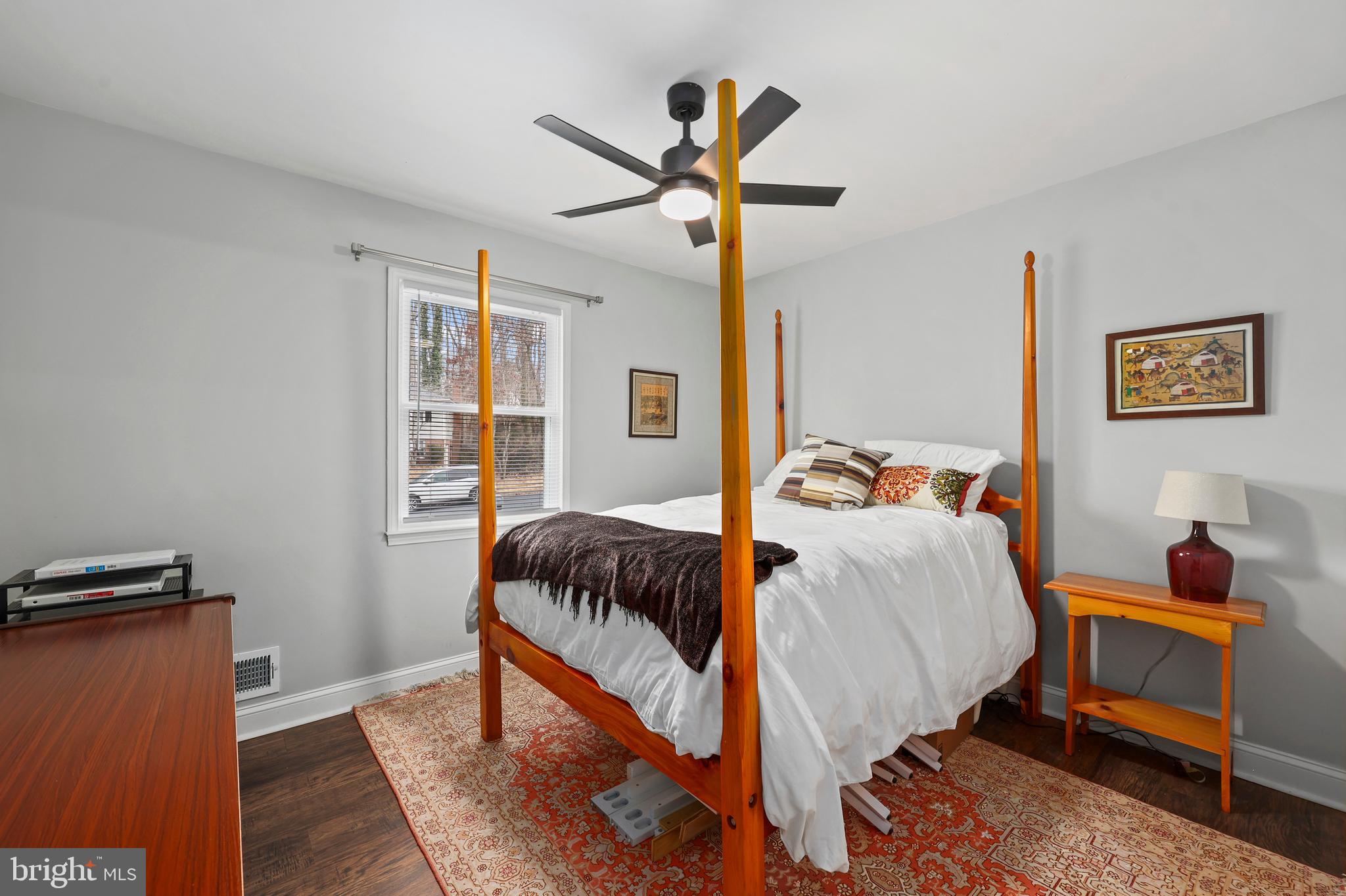 LAKE RIDGE - Residential