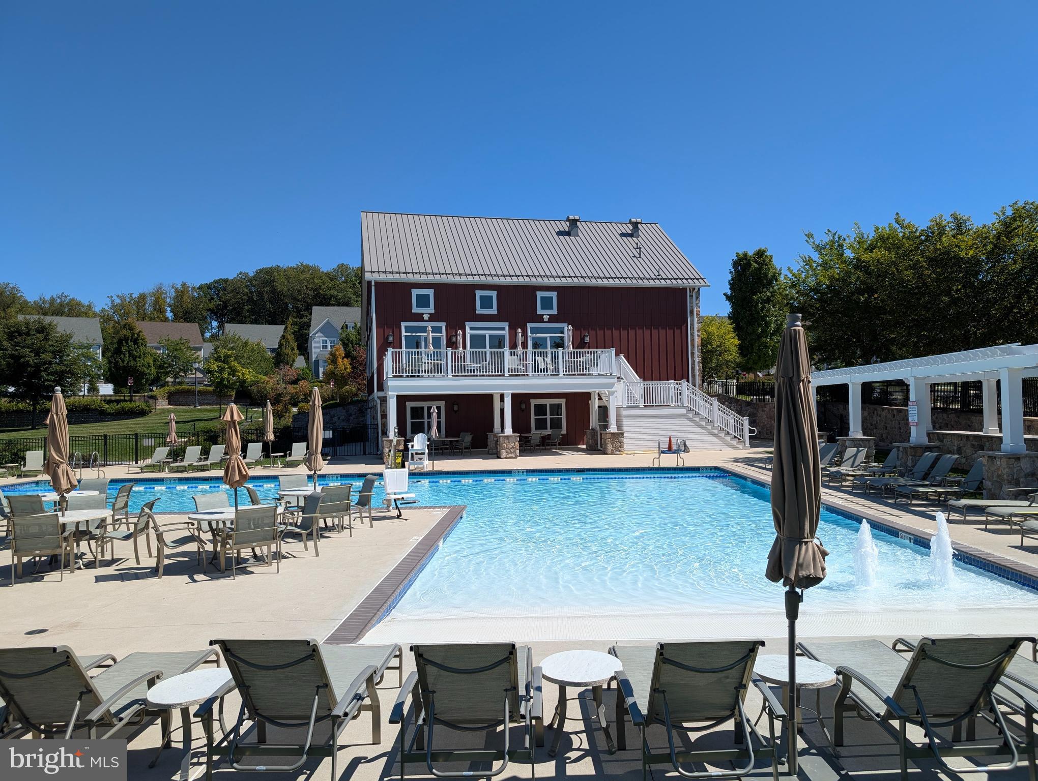 SPRING OAK - Residential