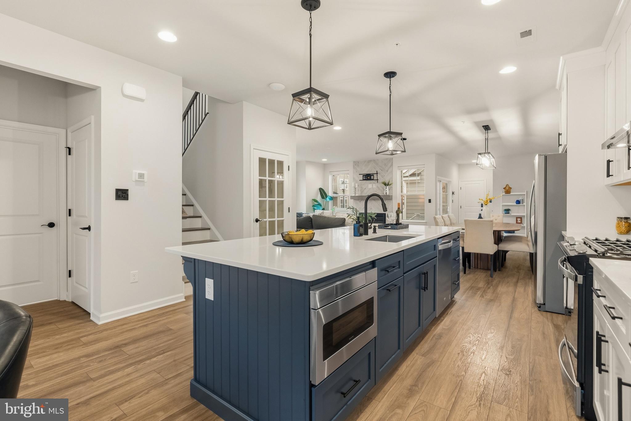 SPRING OAK - Residential