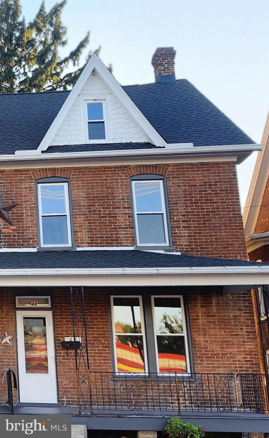 Photo of 48 W Third St, WAYNESBORO, PA 17268 (MLS # PAFL2032578)