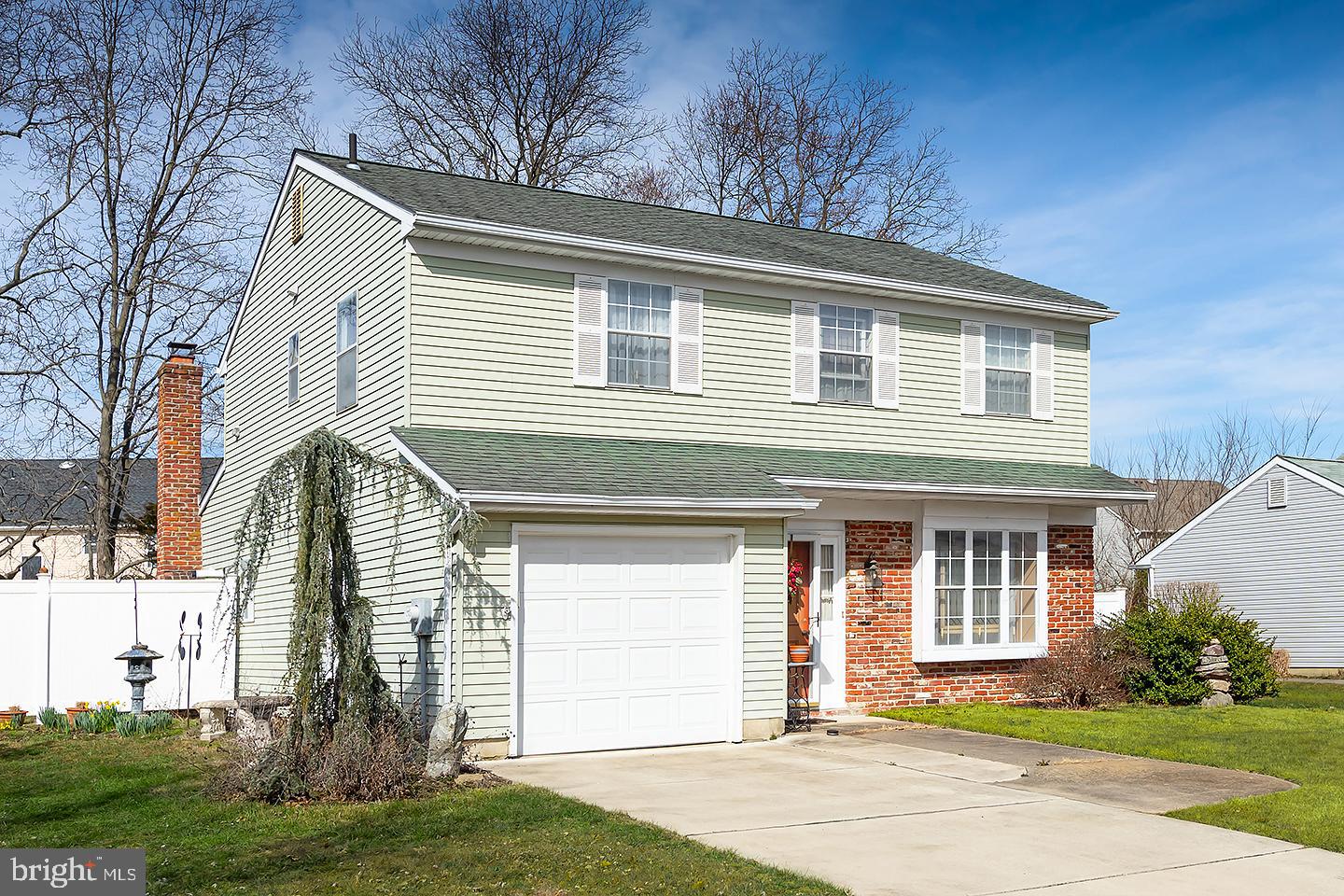 109 MEADOWVIEW CIRCLE