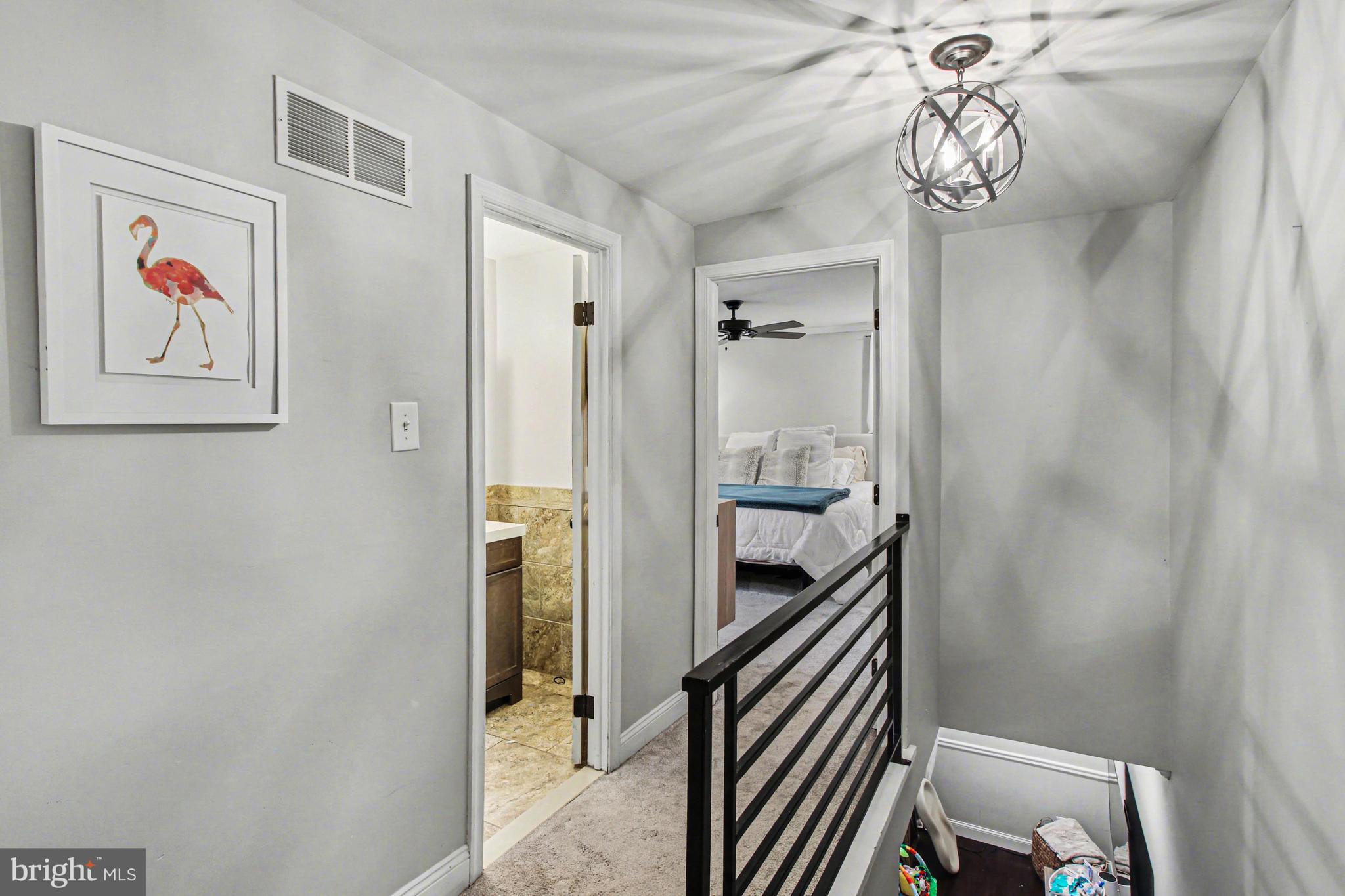 ROXBOROUGH - Residential