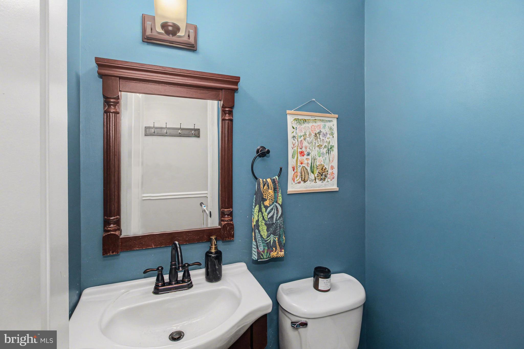 ROXBOROUGH - Residential