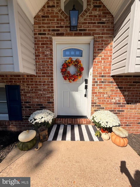 Photo of 209 Wyatt Drive, FREDERICKSBURG, VA 22407 (MLS # VASP2046228)