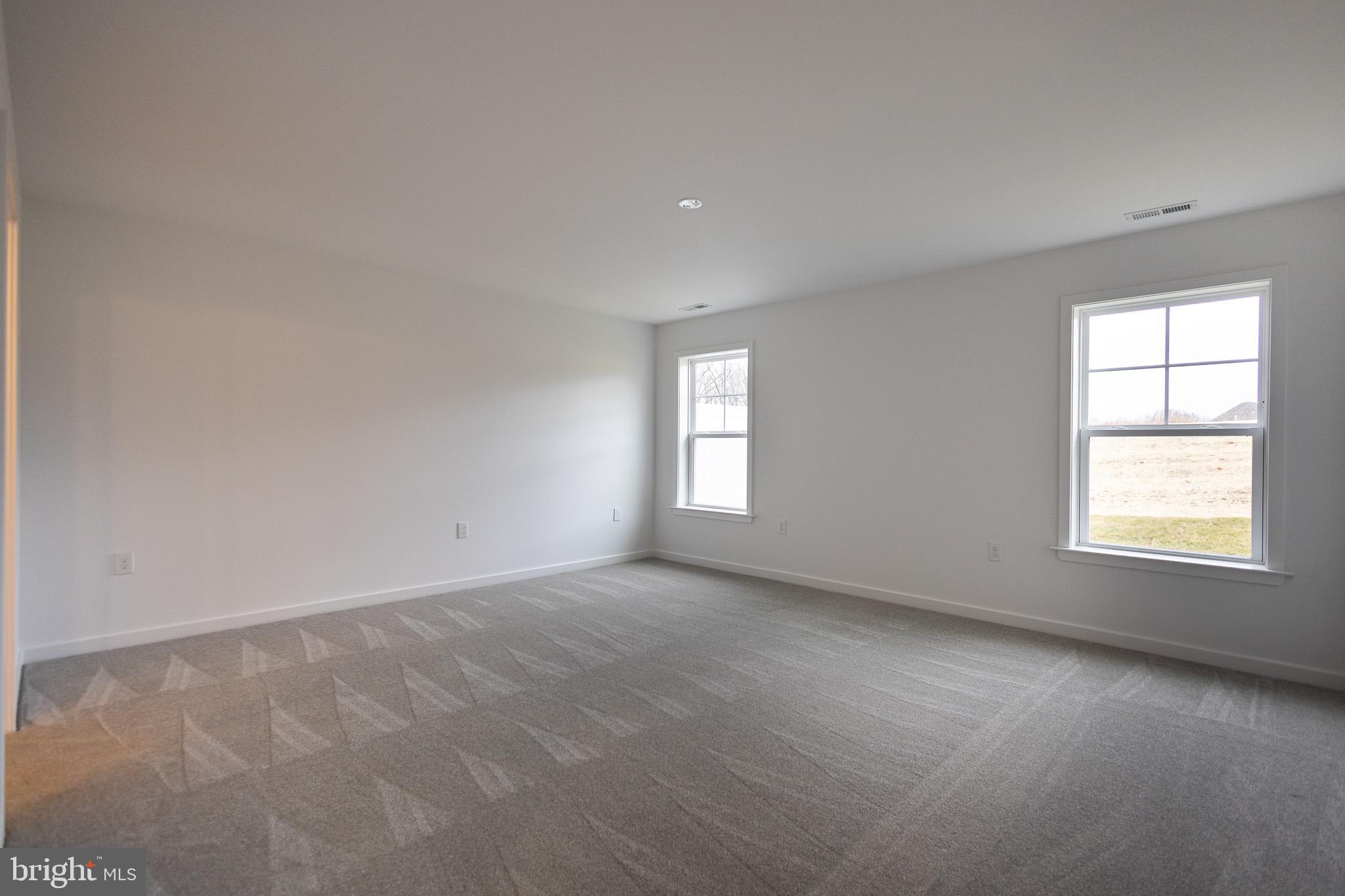 CARDINAL POINTE - Residential