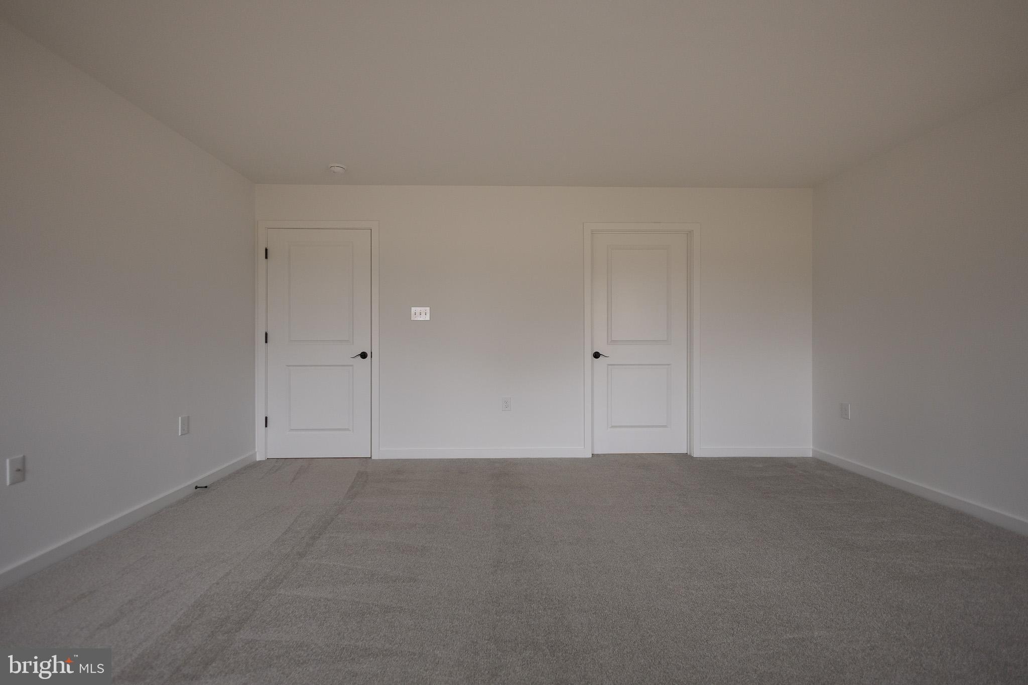 CARDINAL POINTE - Residential